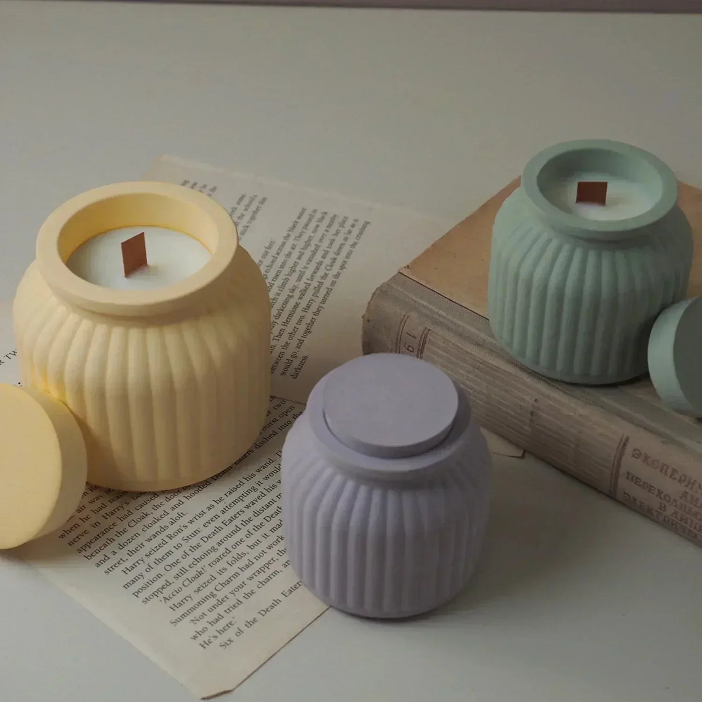 Ribbed Silicone Candle Mold Jar